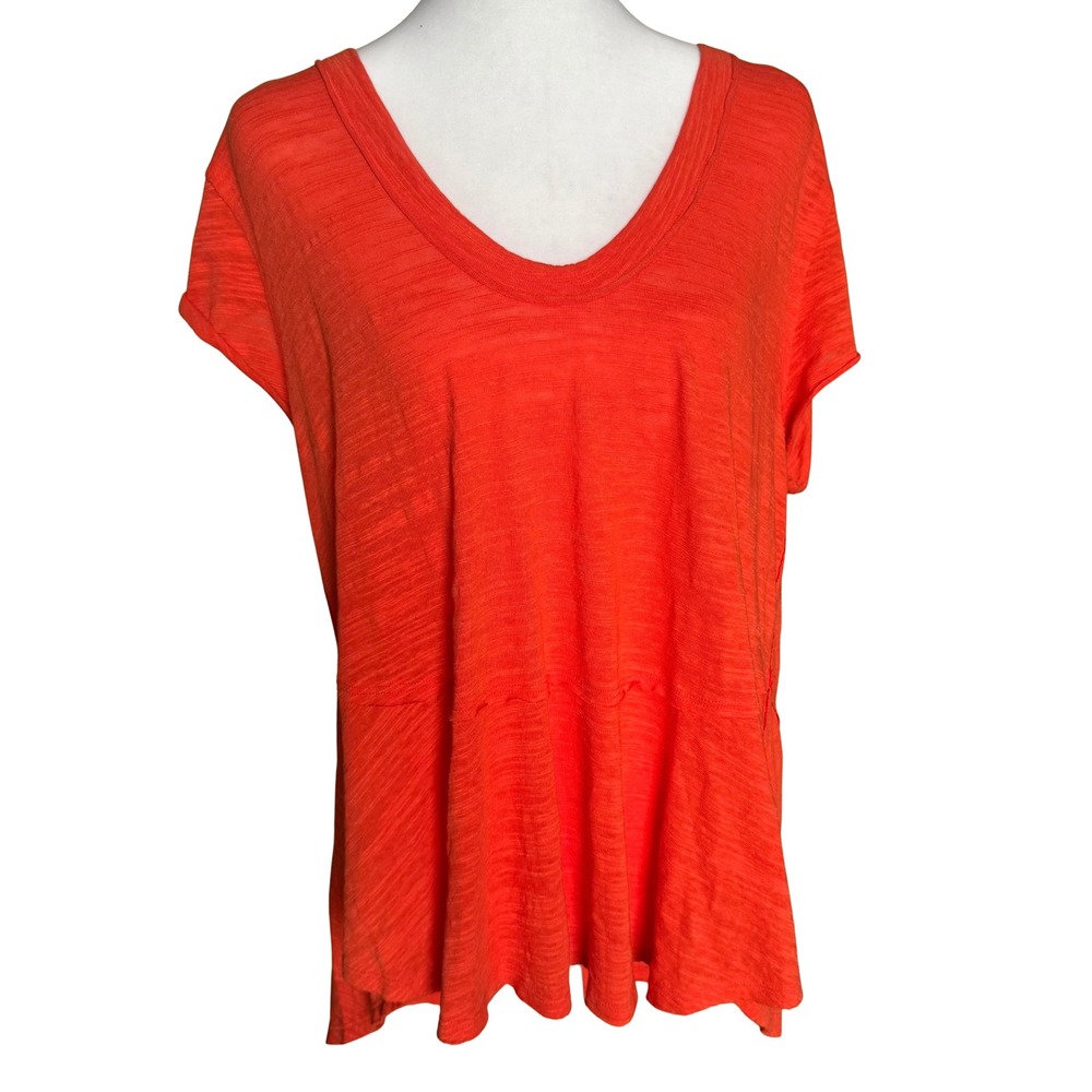 Free People Knit V-Neck Hi-Low Short Sleeve Tee Shirt Size S Excellent